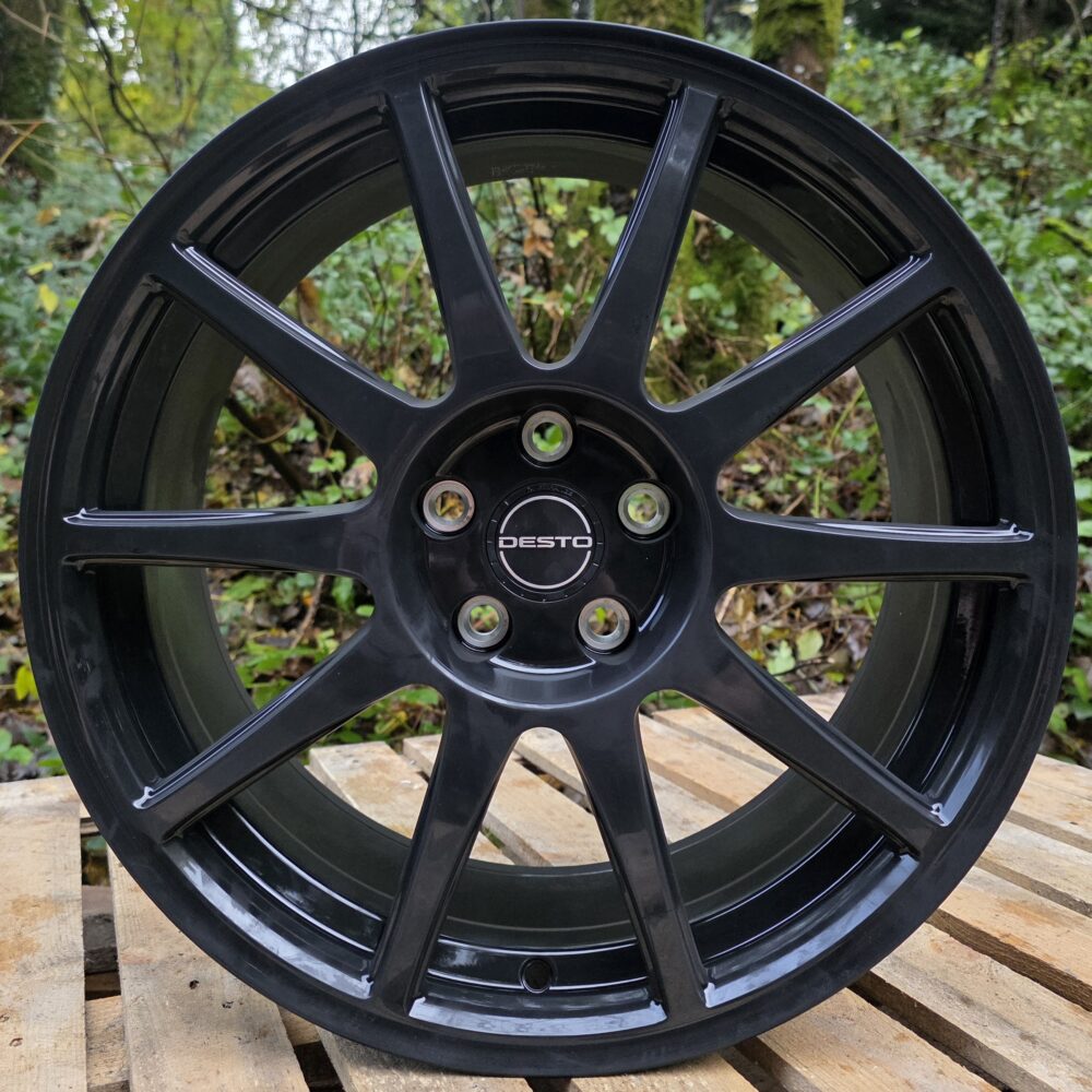 DESTO RA1 18x8 GLOSS BLACK