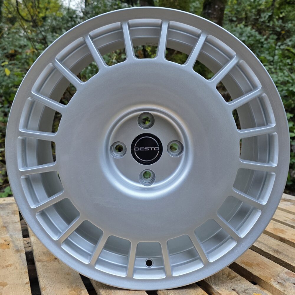 DESTO RA2 18x8 SILVER