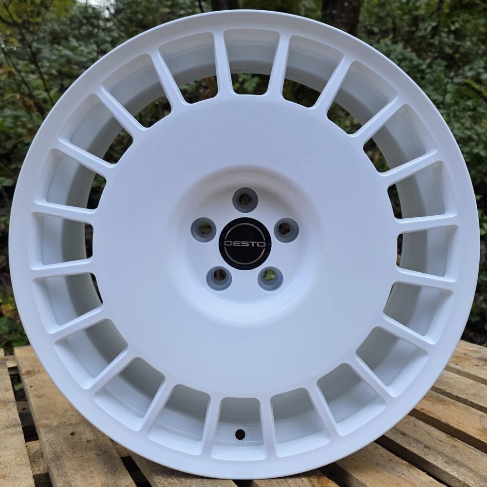 DESTO RA2 18x8 GLOSS WHITE